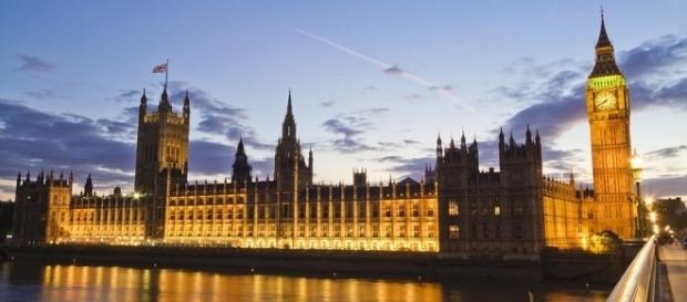 Photo of the Houses of Parliament London by skeeze / CC0 Photo of the Houses of Parliament London by skeeze / CC0