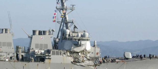 Search on for 7 Navy crew after ship damaged in collision ... - chron.com Search on for 7 Navy crew after ship damaged in collision ... - chron.com