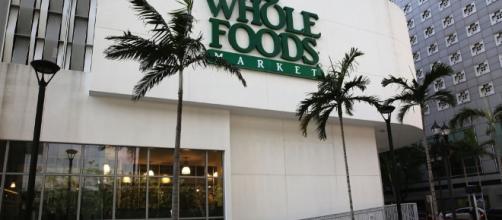 AirTalk® | What Amazon's buying Whole Foods means for grocery ... - scpr.org