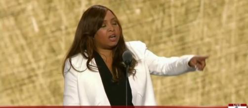 Trump family event planner Lynne Patton is now a government official. Photo via Right Side Broadcasting Network, YouTube.