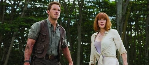 Chris Pratt and Bryce Dallas Howard starred in the 2015 hit, "Jurassic World." (image source Blasting News library)