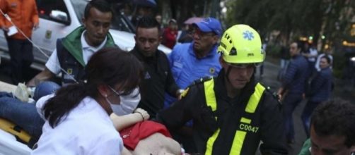 Colombia: Bombing at mall kills 3, including French woman - screencap rMr. NoticiaYoutube