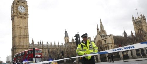 IN PICTURES: Terror attack at UK parliament - International ... - jpost.com
