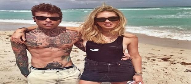 Fedez e Chiara Ferragni in Costa Azzurra, le dichiarazioni che indignano il web Fedez e Chiara Ferragni in Costa Azzurra, le dichiarazioni che indignano il web