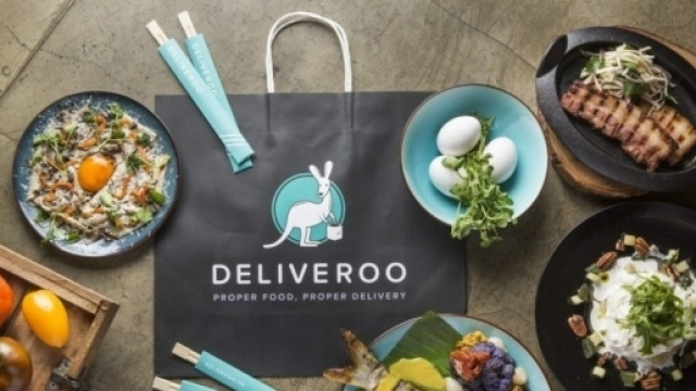 Food delivery su TripAdvisor con Deliveroo &ndash; scene.sg - scene.sg