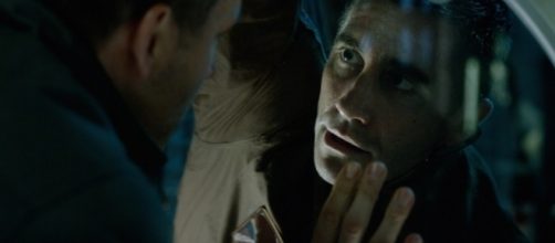 Jake Gyllenhaal se refleja ante el espejo del horror en Life