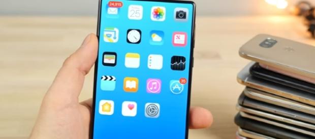 Top 10 Upcoming Smartphones 2017/ Everything Apple Pro via Youtube Top 10 Upcoming Smartphones 2017/ Everything Apple Pro via Youtube