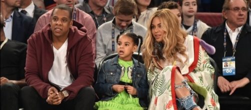 Jay Z and Beyonce along with their daughter Blue Ivy. (Photo by: popsugar.com/Blasting News Library)