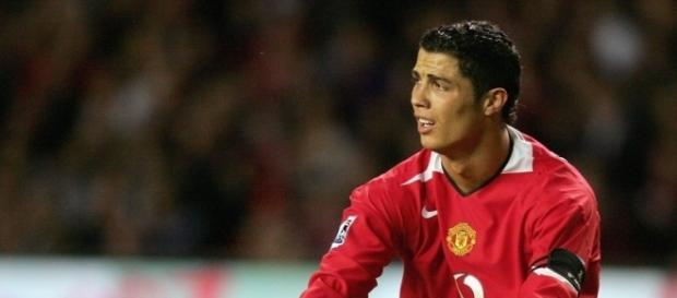 Did Cristiano Ronaldo agree to join Valencia ten years ago? - thesun.co.uk Did Cristiano Ronaldo agree to join Valencia ten years ago? - thesun.co.uk