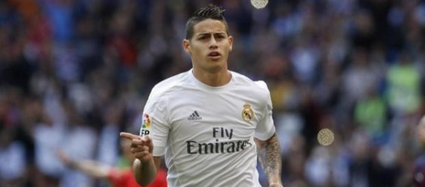 James Rodríguez lors de la saison 2016-2017 James Rodríguez lors de la saison 2016-2017