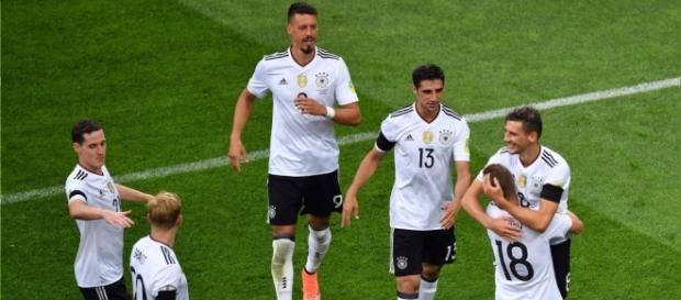 Leon Goretzka fue el mejor jugador del partido junto a Brandt. RPP.com. Leon Goretzka fue el mejor jugador del partido junto a Brandt. RPP.com.