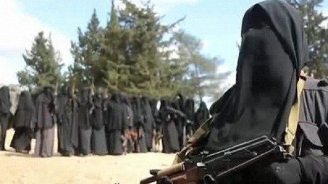 Lara Bombonati è stata fermata a Tortona. Già espulsa dalla Turchia, si occupava di logistica e supporto alle famiglie dei combattenti in Siria.