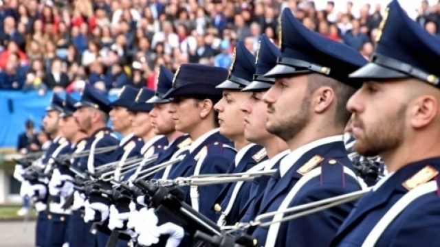 Pronto il concorso in Polizia: posti per 1148 Allievi Agenti, ecco ... - vocedelgargano.it