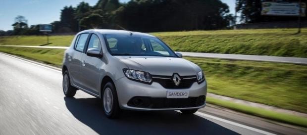 O Chevrolet Onix, com alta de 18,2% em maio, ampliou sua liderança, enquanto o Renault Sandero (+42,3%) superou o Gol e subiu à quarta colocação O Chevrolet Onix, com alta de 18,2% em maio, ampliou sua liderança, enquanto o Renault Sandero (+42,3%) superou o Gol e subiu à quarta colocação