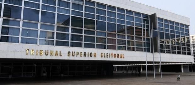 Tribunal Superior Eleitoral (TSE) irá julgar o mandato do presidente Michel Temer no próximo dia 06 Tribunal Superior Eleitoral (TSE) irá julgar o mandato do presidente Michel Temer no próximo dia 06
