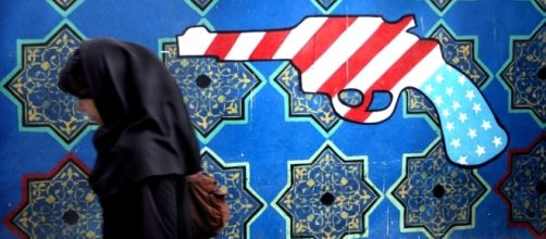Mural in Iran representing western aggression against Muslims. / Image by Örlygur Hnefill via Flickr:https://flic.kr/p/3hiAso | CC BY 2.0