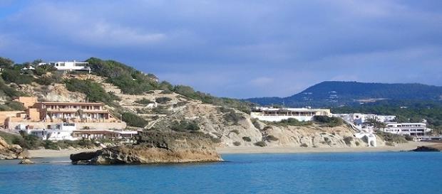 Los comercios de Ibiza solo quieren personal que resida en la isla Los comercios de Ibiza solo quieren personal que resida en la isla