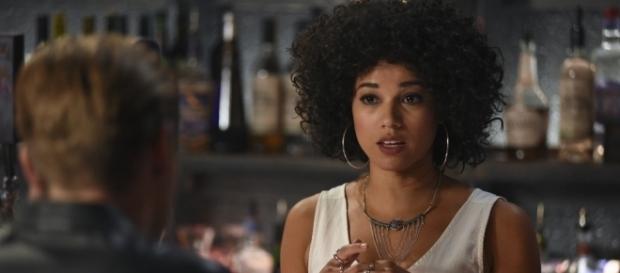 Shadowhunters 2x13 “Those of Demon Blood” Synopsis, Promotional ... - tvafterdark.com Shadowhunters 2x13 “Those of Demon Blood” Synopsis, Promotional ... - tvafterdark.com