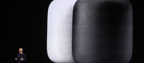 Apple's HomePod battles Google, Amazon for voice in living room ... - sfchronicle.com
