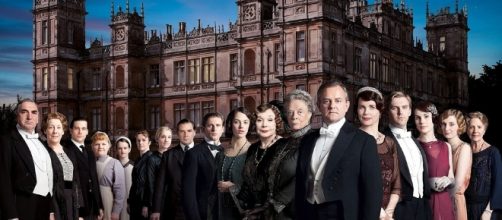 Downton abbey full cast photo -