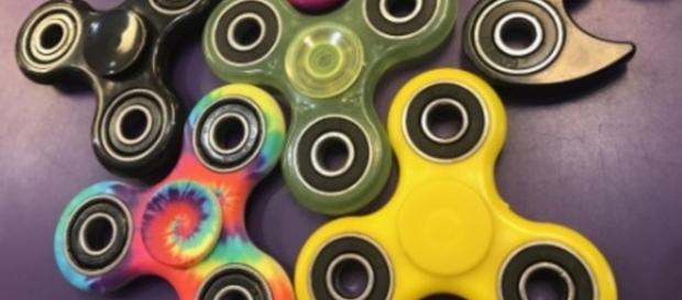 Alerta a respeito dos spinners Alerta a respeito dos spinners