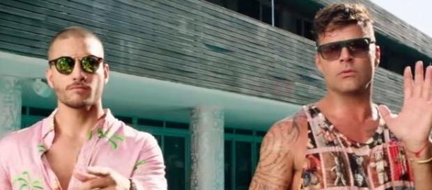 Maluma e Ricky Martin na gravação do clip da música "Vente Pa' Ca". Maluma e Ricky Martin na gravação do clip da música "Vente Pa' Ca".