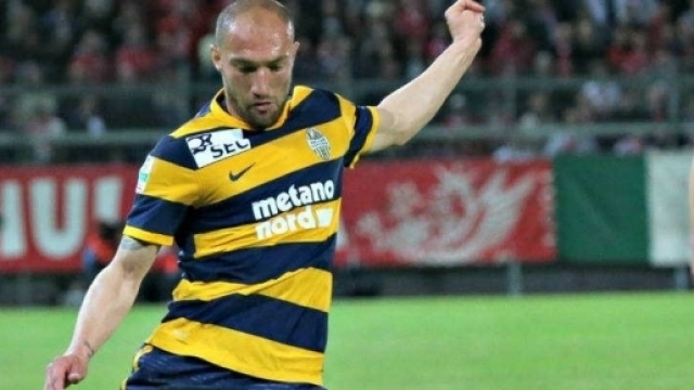 L'attaccante dell'Hellas Verona, Davide Luppi.