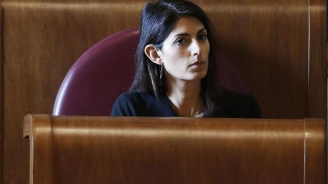 Virginia Raggi probabilmente sar&agrave; rinviata a giudizio.
