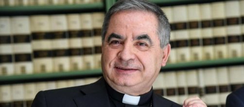 Angelo Becciu, sostituto per gli affari generali della Segreteria di Stato vaticana, si dice favorevole allo ius soli, ma solo in Italia