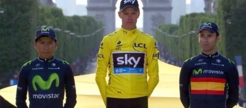 Chris Froome sul podio del Tour de France