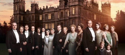 Dame Maggie Smith thinks a Downton Abbey film would start with the ... - digitalspy.com
