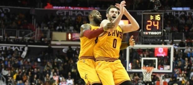 Cavaliers vs. Celtics: LeBron, Irving y Love hacen el mejor trío ... - marca.com Cavaliers vs. Celtics: LeBron, Irving y Love hacen el mejor trío ... - marca.com