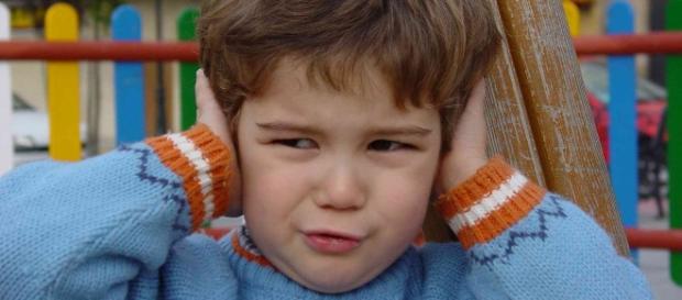 Little boy covering his ears. (via Wikimedia - Luis Miguel Bugallo Sánchez) Little boy covering his ears. (via Wikimedia - Luis Miguel Bugallo Sánchez)