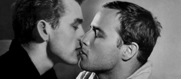 Marlon Brando y James Dean. Public Domain. Marlon Brando y James Dean. Public Domain.
