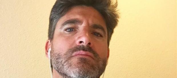 Toño Sanchís denuncia a Belén Esteban. Toño Sanchís denuncia a Belén Esteban.
