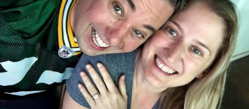 Green Bay Super Fan Says It's a No Brainer to Take Fiance's Last ... - go.com