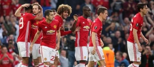 Manchester United squad could lose £38m in bonuses if Ajax win ... - thesun.co.uk