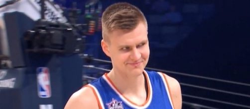The Cleveland Cavaliers need the kind of skills that Kristaps Porzingis offers on the court. [Image via YouTube/NBA]