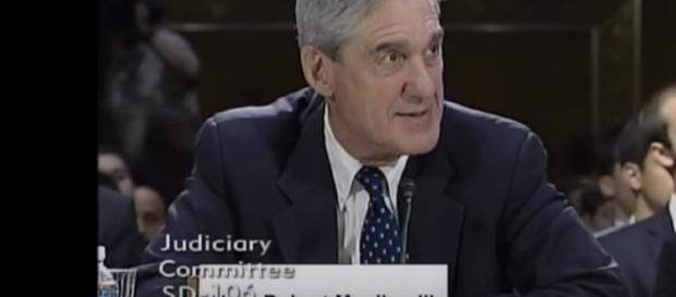 Sen. Ted Cruz Q&A with FBI Director Robert S. Mueller| SenTed Cruz| Youtube Sen. Ted Cruz Q&A with FBI Director Robert S. Mueller| SenTed Cruz| Youtube