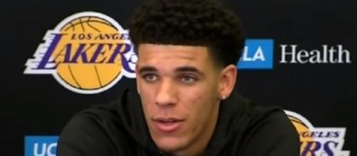 LaVar Ball boasts that his son Lonzo can take the Lakers to the playoffs in his rookie year. [Image via Youtube/Ximo Pierto]