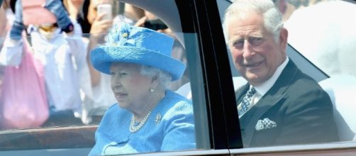 Caller Dials 999, United Kingdom's '911,' On The Queen For Not ... - inquisitr.com