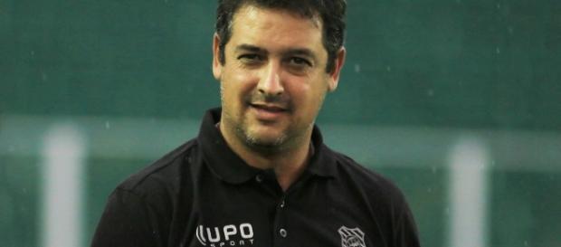 Maquinhos havia dirigido o Figueirense no ano passado Maquinhos havia dirigido o Figueirense no ano passado