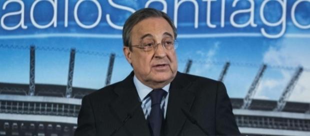 Real Madrid: Florentino Pérez se cae con todo el equipo, que él ... - elconfidencial.com Real Madrid: Florentino Pérez se cae con todo el equipo, que él ... - elconfidencial.com