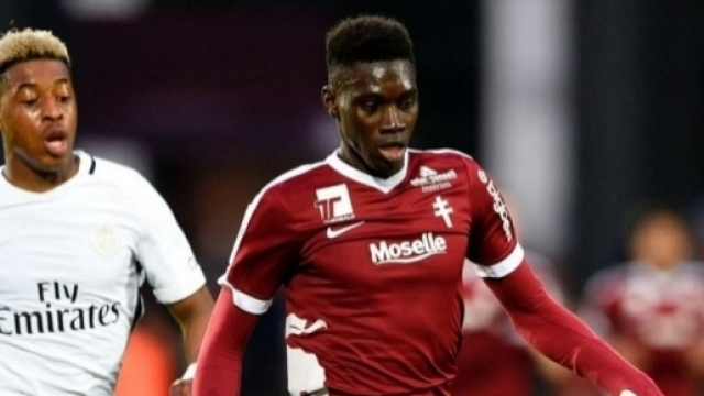 Mercato : Ismaïla Sarr plaît aussi au Barça ! | SUNU FOOT - snfoot.tk