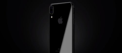 iPhone 8: killer feature of the flagship device could be Augmented reality(Thay Co/YouTube Screenshot)