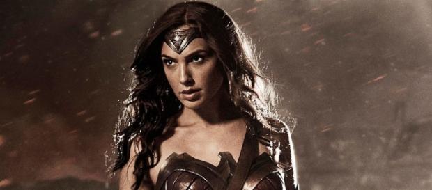La actriz Gal Gadot como Wonder Woman La actriz Gal Gadot como Wonder Woman