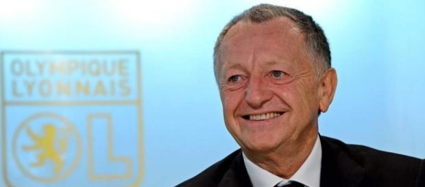 Michel Aulas tacle les "Rosbifs" - europe1.fr Michel Aulas tacle les "Rosbifs" - europe1.fr