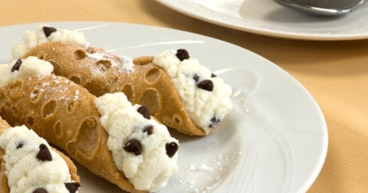 We missed it June 16th was National Cannoli Day.