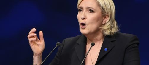Marine le Pen, présidente FN opposante n°1 à Macron