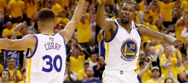 Curry y Durant han dominado las Finales (vía Sport Illustrated) Curry y Durant han dominado las Finales (vía Sport Illustrated)